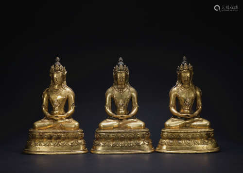 A set of gilt-bronze statue of the Buddha of Immeasurable Life