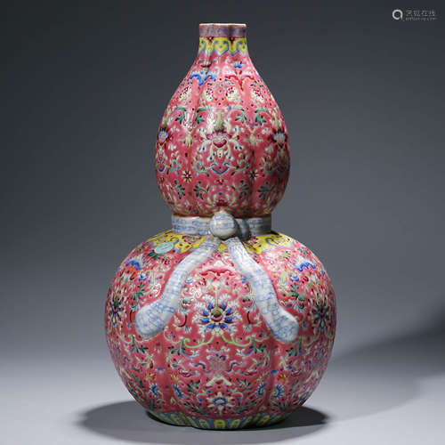 A CHINESE FAMILLE ROSE PORCELAIN INTERLOCK BRANCHES DOUBLE-GOURD VASE MARKED YONG ZHENG