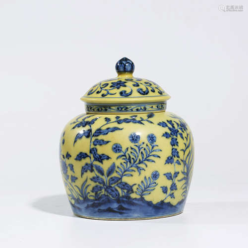 A CHINESE YELLOW-GROUND BLUE AND WHITE INTERLOCK BRANCHES JAR MARKED CHENG HUA