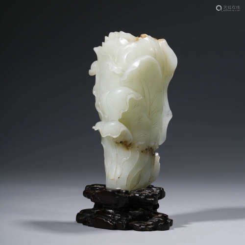 A CHINESE WHITE JADE CABBAGE