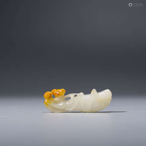 A CHINESE WHITE JADE MANTIS