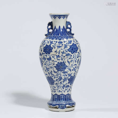 A CHINESE BLUE AND WHITE PORCELAIN INTERLOCK BRANCHES WALL VASE MARKED QIAN LONG