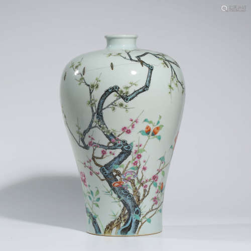 A CHINESE FAMILLE ROSE PORCELAIN FLOWER VASE, MEIPING MARKED YONG ZHENG