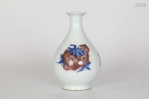 18TH Blue and white vase with purple glaze
