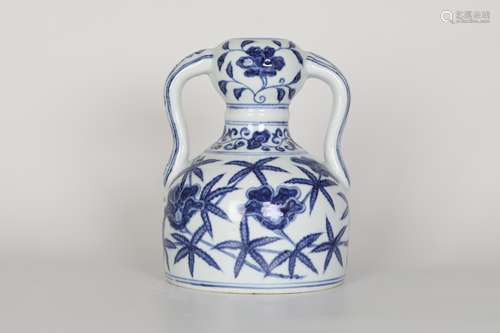 Ming, blue and white glaze vase