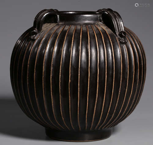 BLACK GLAZE ROUND JAR