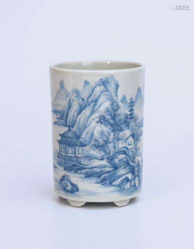 CHINESE BLUE WHITE PORCELAIN BRUSH POT