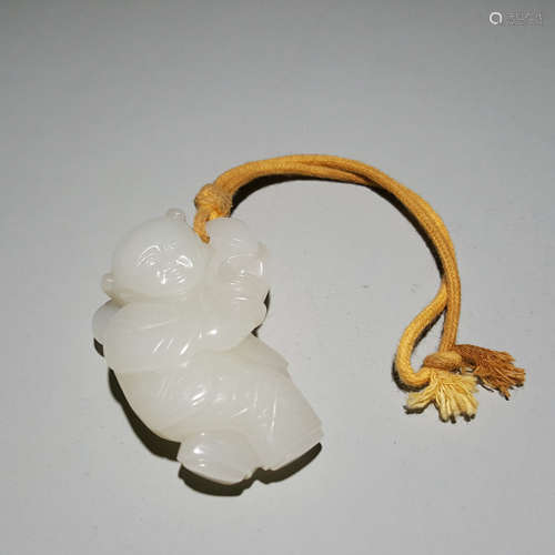 CHINESE WHITE JADE BOY TOGGLE