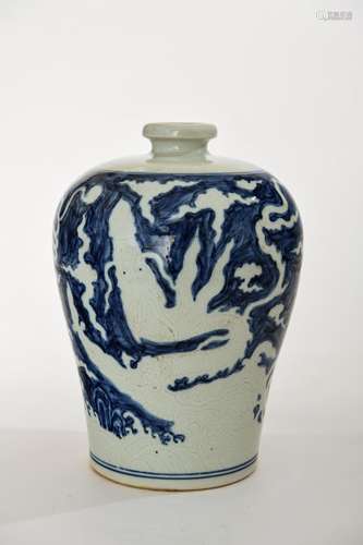 CHINESE BLUE WHITE PORCELAIN VASE