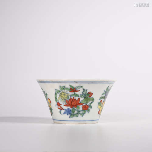 CHINESE DOUCAI PORCELAIN CUP, MARKED