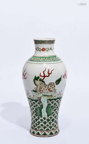 CHINESE FAMILLE VERTE PORCELAIN VASE