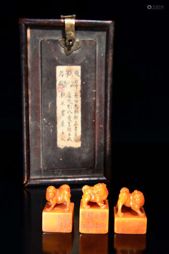 CHINESE YELLOW SOAPSTONE SEAL