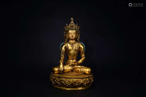 CHINESE GILT BRONZE SEATED GUANYIN