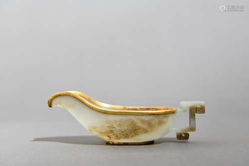 CHINESE WHITE JADE CUP WITH GILT BRONZE RIM