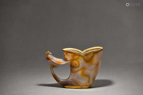 CHINESE AGATE CARVED PHOENIX CUP