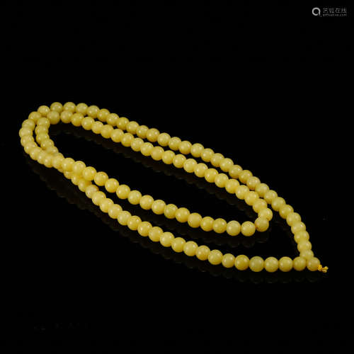 CHINESE JADE BEADS NECKLACE