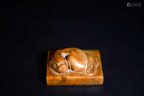 CHINESE SOAPSTONE CARVED FOOLION SEAL