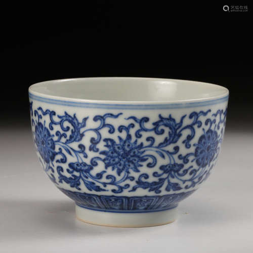 CHINESE BLUE WHITE PORCELAIN CUP