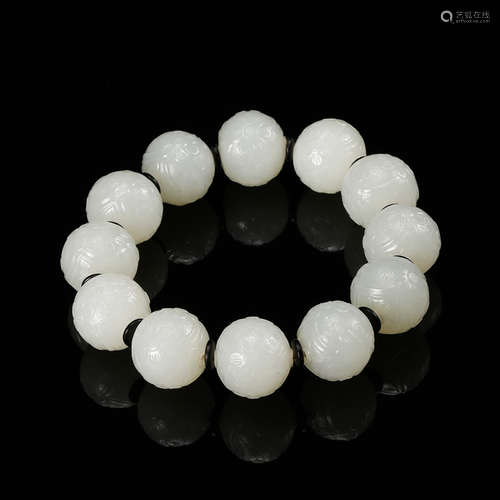 CHINESE WHITE JADE BEAD BRACELET