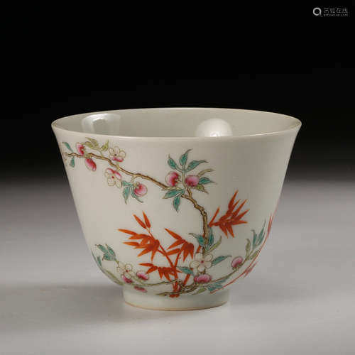 CHINESE FAMILLE ROSE PORCELAIN CUP