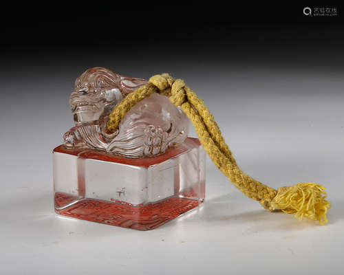 CHINESE CRYSTAL CARVED BEAST SEAL