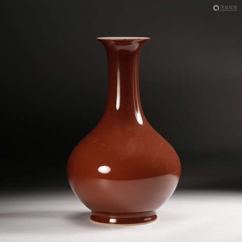 CHINESE OX BLOOD GLAZED PORCELAIN VASE