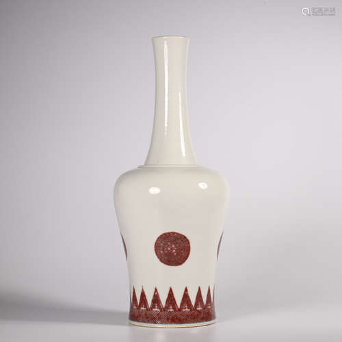 CHINESE IRON RED PORCELAIN VASE, MARKED