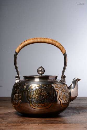 Showa Era Gold Gilt Silver Teapot