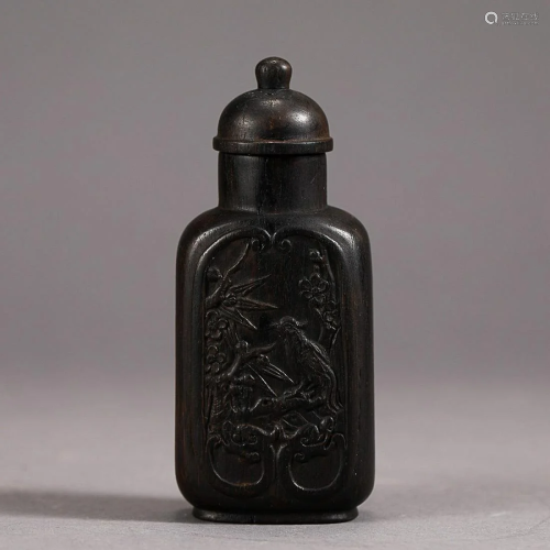 AGARWOOD SNUFF BOTTLE CARVED WITH BIRDS AND FLOWERS