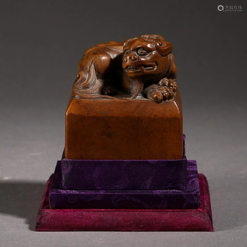 SANDALWOOD SEAL CARVED WITH BEAST