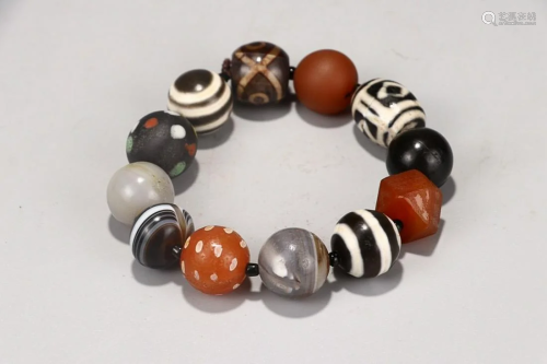 AGATE BEADED BRACELET