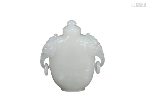 HETIAN JADE SNUFF BOTTLE CARVED WITH BEAST HANDLES AND