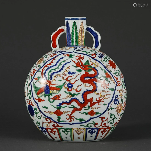 FAMILLE VERTE 'DRAGON' VASE