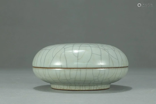 GUAN GLAZED CLAY BOX