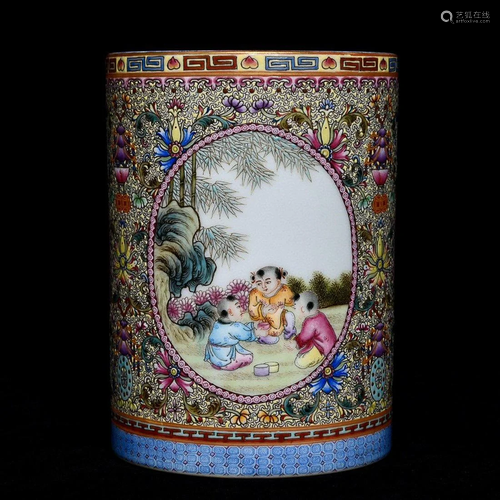 FAMILLE ROSE 'CHILDREN AT PLAY' BRUSH POT