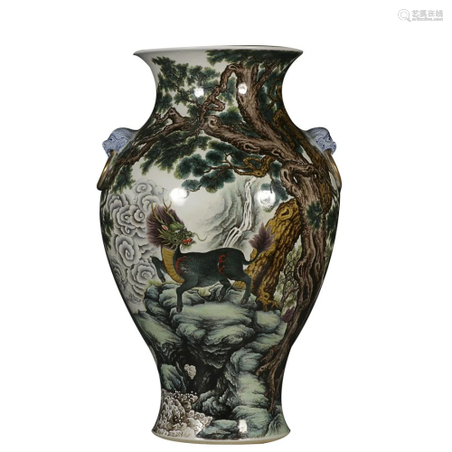 FAMILLE ROSE 'QILIN' VASE WITH HANDLES