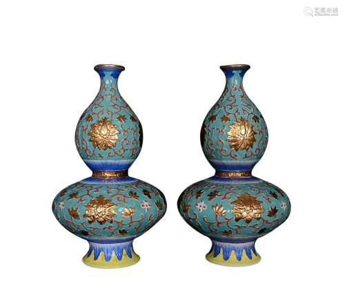 PAIR OF TURQUOISE GROUND GOLD 'FLORAL' DOUBLE-GOURD