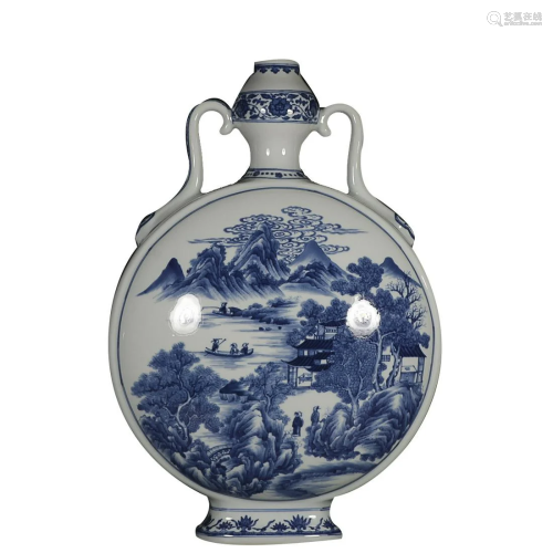 BLUE & WHITE 'LANDSCAPE' FLAT VASE WITH WITH HANDLES
