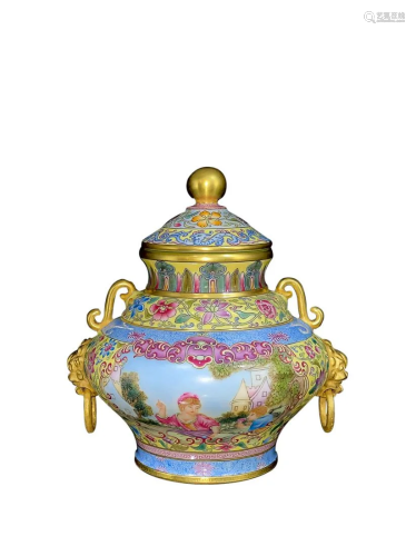 FAMILLE ROSE 'WESTERN FIGURE' COVERED JAR WITH HANDLES