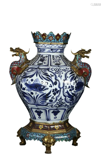 BLUE & WHITE 'FISH' JAR WITH CLOISONNE ENAMEL DRAGON