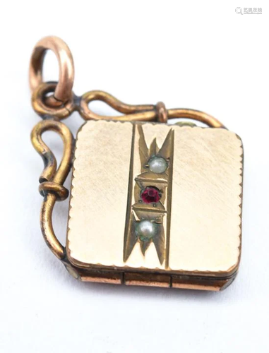 Antique 19th C Yellow Gold Locket Pendant