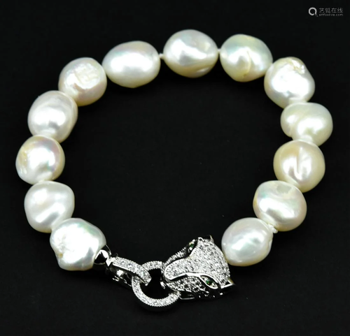 Baroque Pearl Bracelet W Pave Panther Clasp