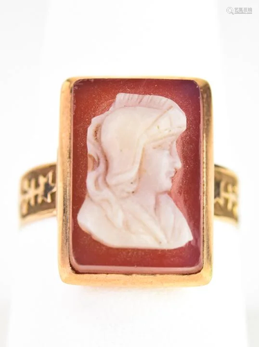 Antique 19th C 14kt Yellow Gold Agate Cameo Ring