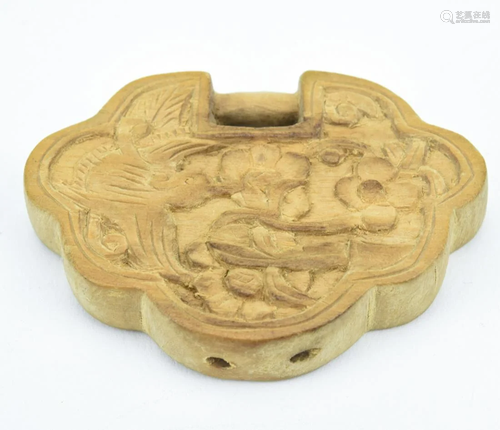 Estate Chinese Hand Carved Sandalwood Pendant