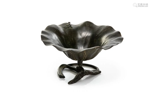 JAPANESE BRONZE LOTUS LILY PAD FORM BOWL