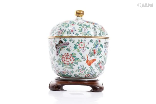 LARGE CHINESE PORCELAIN COVERED JAR ON STAND