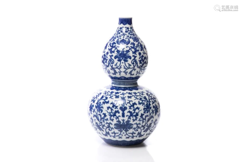 CHINESE BLUE & WHITE DOUBLE GOURD PORCELAIN VASE