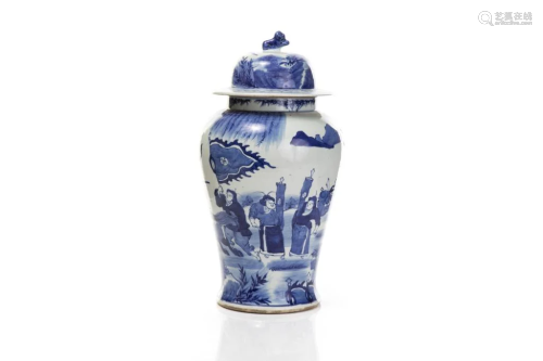 CHINESE BLUE & WHITE COVERED JAR WITH LID