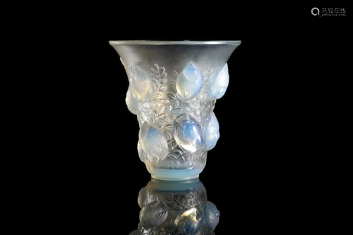 R. LALIQUE SAINT FRANCOIS PATTERN GLASS VASE