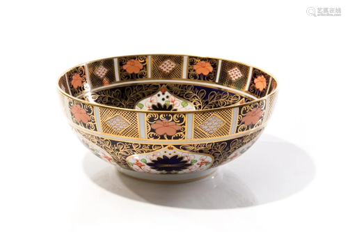 ROYAL CROWN DERBY IMARI CENTREPIECE BOWL